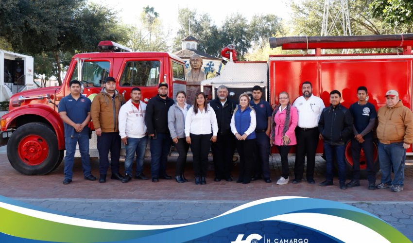 ENTREGA ALCALDESA LETICIA PEÑA VILLARREAL CAMION DE BOMBEROS