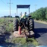 REALIZAN LIMPIEZA DE COSTADOS DE CARRETERA CAMARGO-COMALES