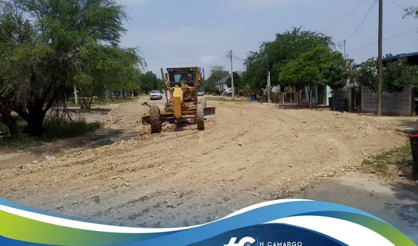 ENCHALICHAMIENTO EN CALLES DEL POBLADO COMALES